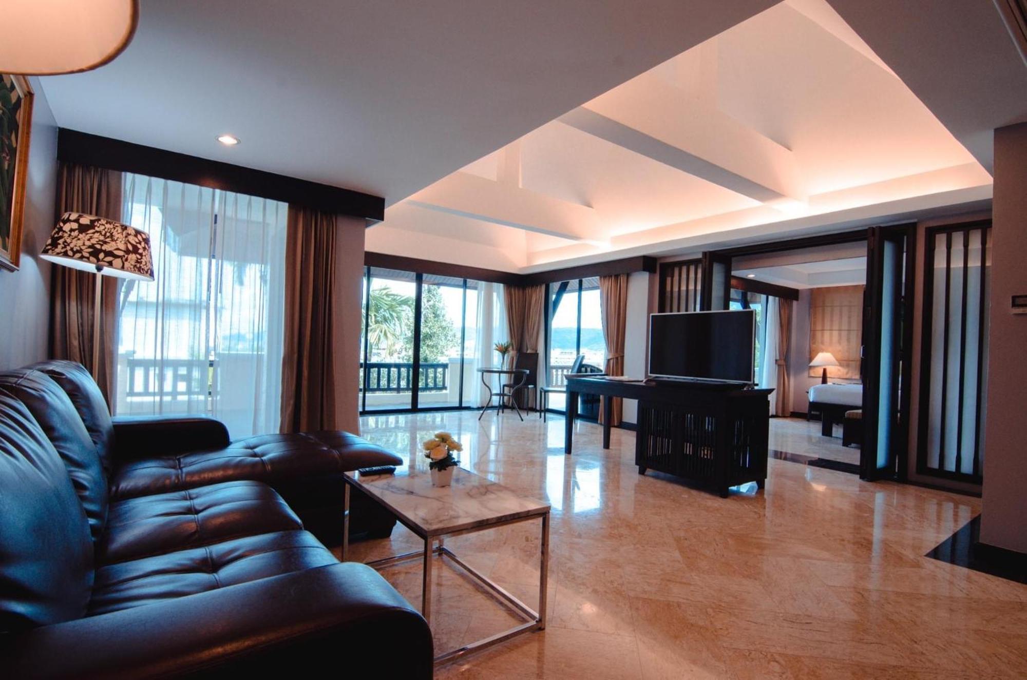 C & N Resort And Spa - Sha Extra Plus Patong Exterior photo