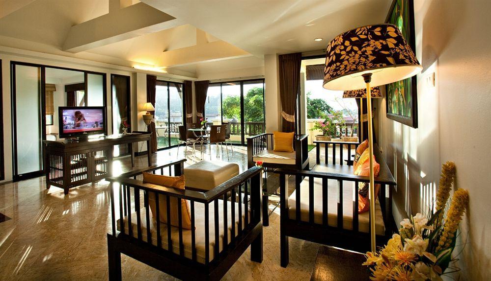 C & N Resort And Spa - Sha Extra Plus Patong Exterior photo