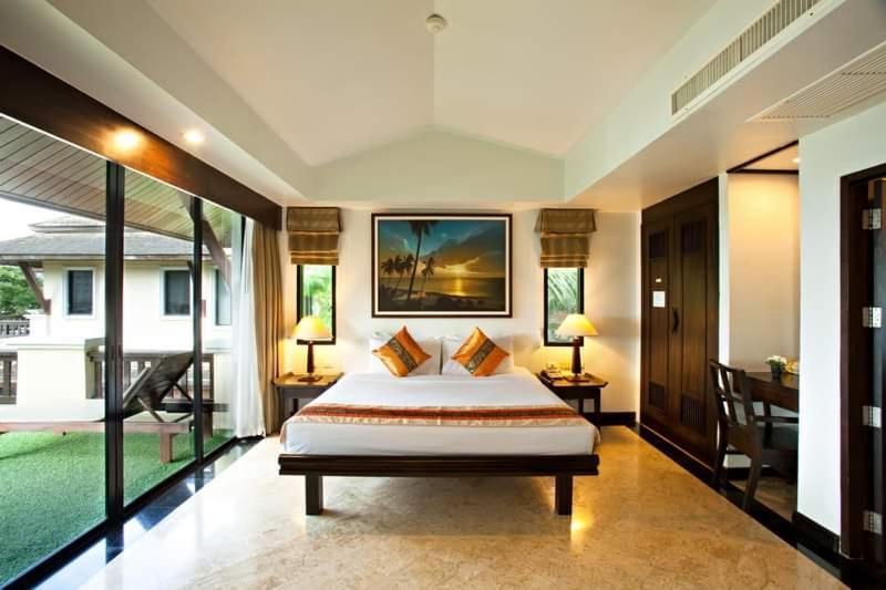 C & N Resort And Spa - Sha Extra Plus Patong Exterior photo