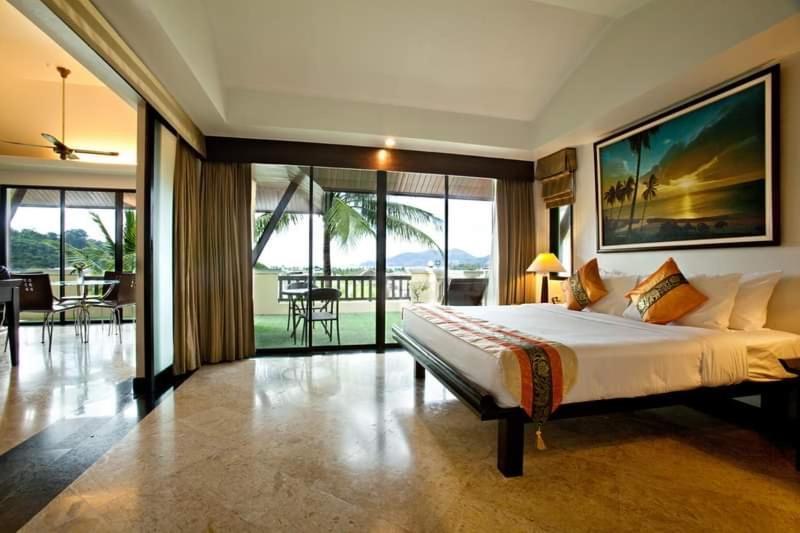 C & N Resort And Spa - Sha Extra Plus Patong Exterior photo