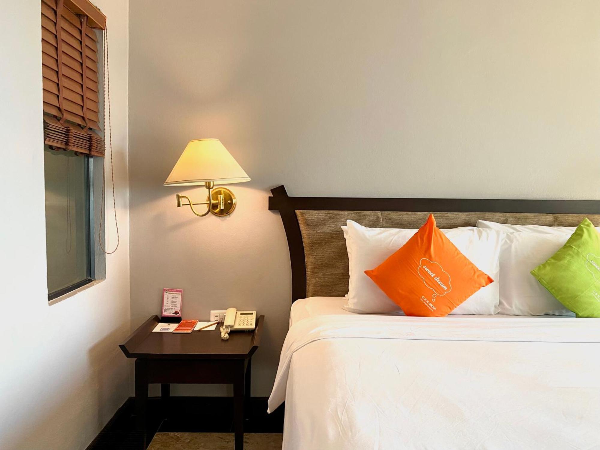 C & N Resort And Spa - Sha Extra Plus Patong Exterior photo